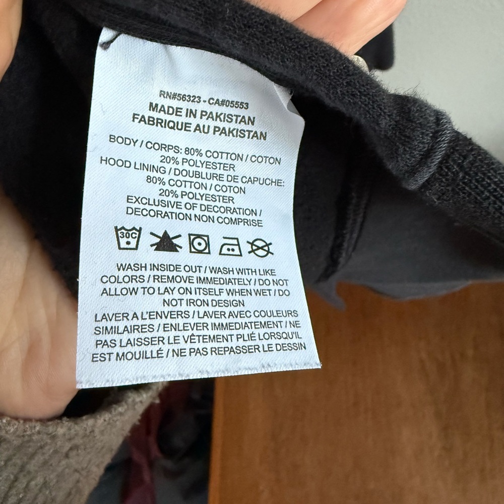 Nike Oversized Black Hoodie - Size Medium - side slits- hood - Picture 5 of 6